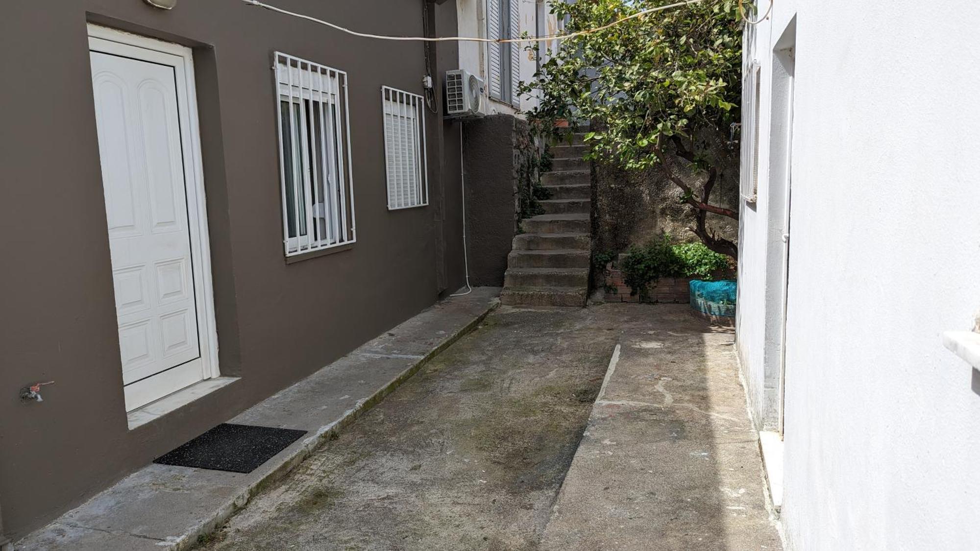 Villa Giannis House à Rhodes City Extérieur photo